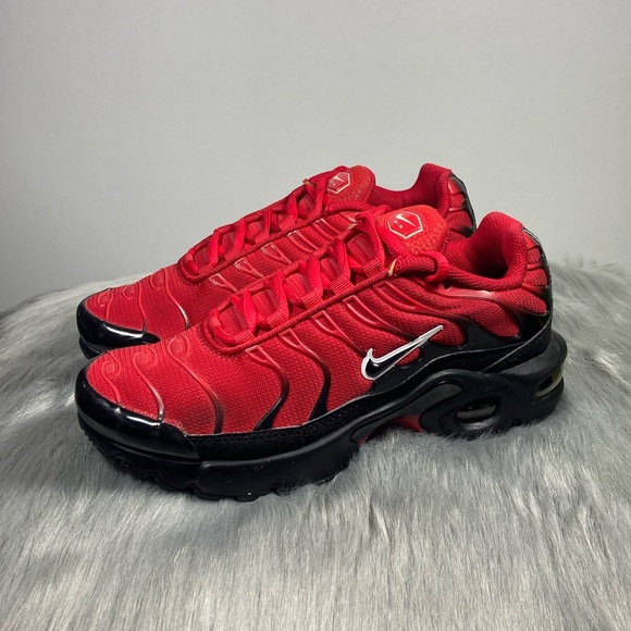 air max plus gs red
